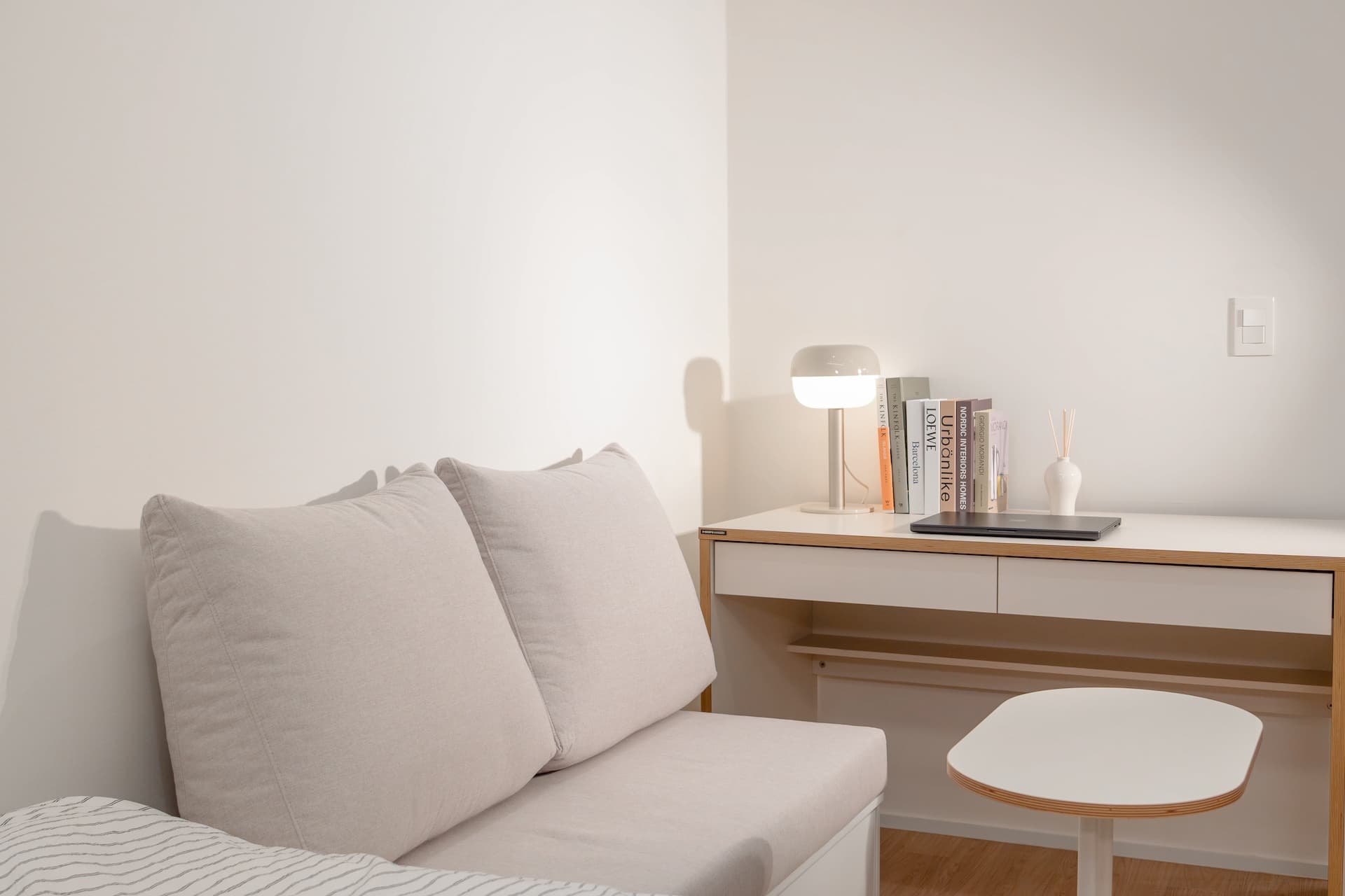 C Type Full-furnished