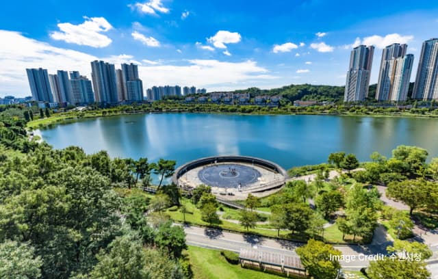 Gwanggyo Lake Park